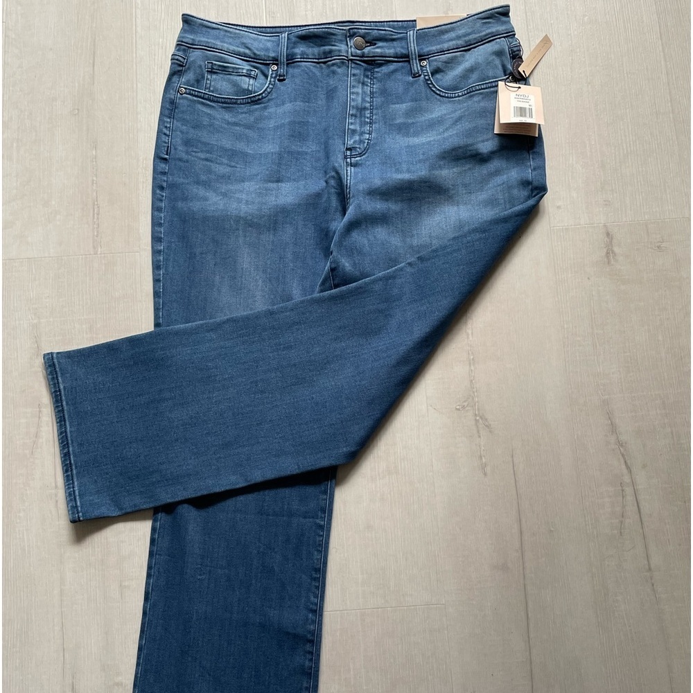 NYDJ Straight Ankle Jean Tremaine